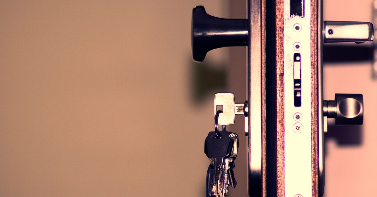 locksmith service technician — Queens NY Locksmith